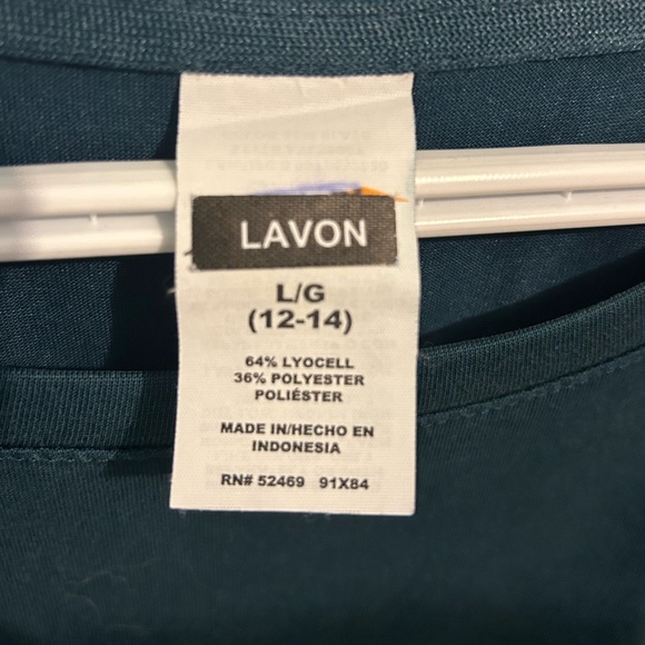 Top with sinchable sides! - Picture 3 of 3